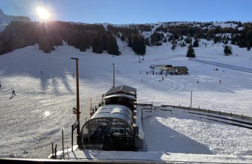 Saint-Etienne-en-Devoluy Apartment | Moment magique aux pieds des pistes à Superdevoluy