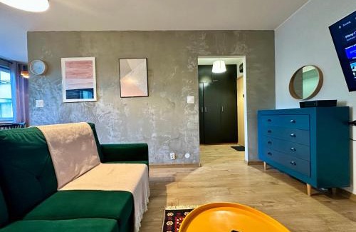 Psie Pole Apartment | MOMOApart - by Kromera