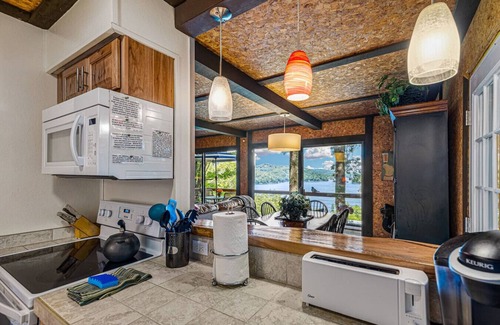 Cullowhee Cabin | Mom’s Place: Cozy Lake Glenville Cabin