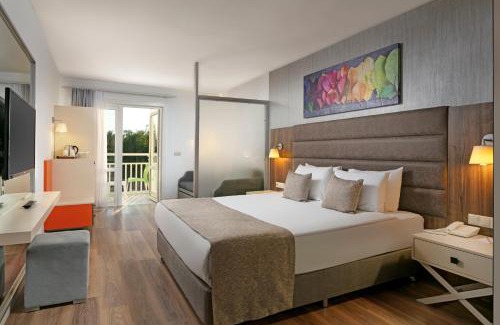 Titreyengol Hotel | Monachus Family Resort Sorgun - Ultra All Inclusive