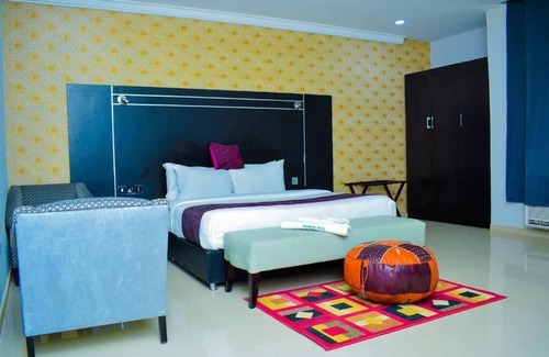 Ilorin Hotel | MONARCHS LUXURY PALACE HOTEL