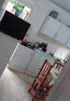 Encarnacion House | Monges