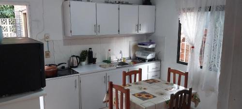 Encarnacion House | Monges