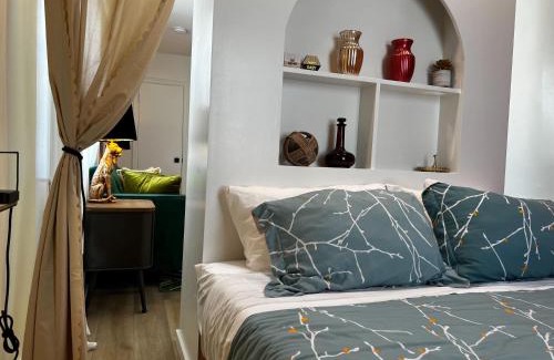 Downtown Apartment | Monkey Jungle, Vibrant 2-BDRM at Ports on Portland, Rooftop Access, Apt #6