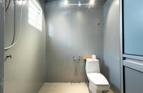 Taman Pakatan House | Mono Ipoh - Bercham, 2 parking, sleep 10, Lost World Tambun