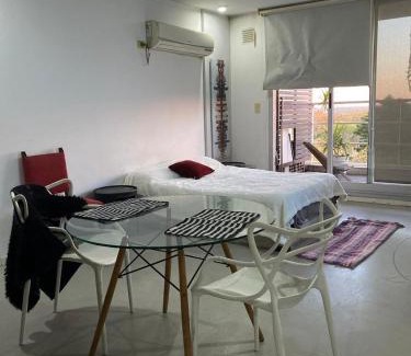 Zarate Apartment | monoambiente Horizonte