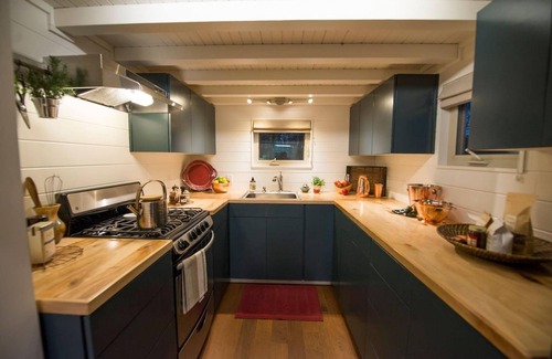 Waco Apartment | Montana Escape Tiny House in Waco 12 min to Magnolia and Baylor