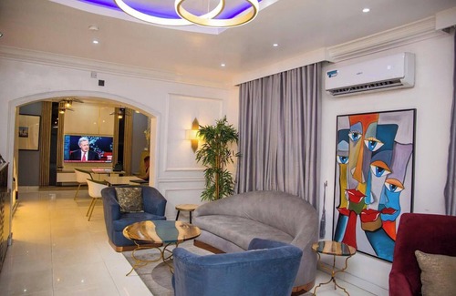 Port Harcourt Hotel | Montcrest Hotel & Lounge