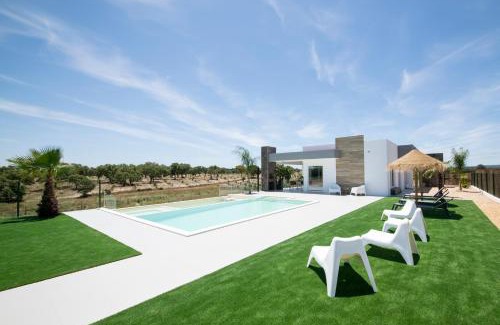 Bairro da Liberdade Villa | Monte Calmaria by Estilo Lusitano, with private pool and Jacuzzi
