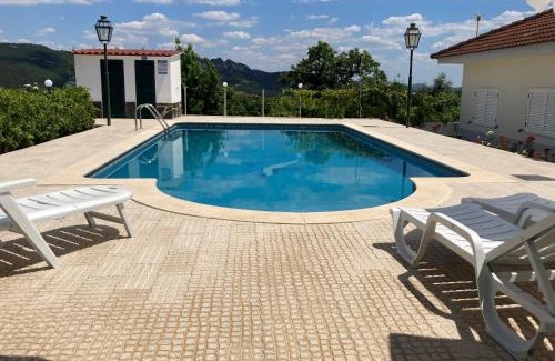 Montes da Senhora House | Monte das Cerejas