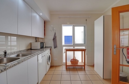 Vila Real Santo Antonio Apartment | Monte Gordo Downtown by Homing