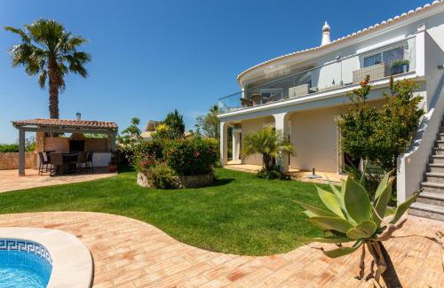 Luz Villa | Monte Lemos 29