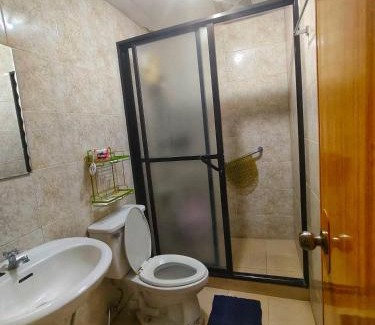 Alaminos Bed & Breakfast | Monte Rio Gardens Bed & Breakfast