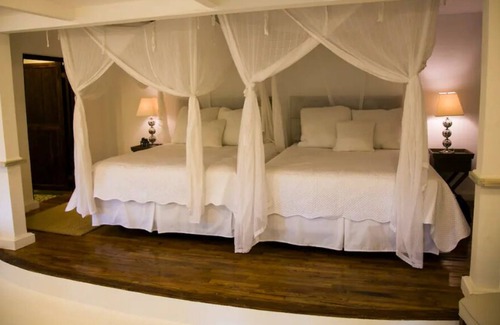 Utuado Cabin | Monte Sagrado Reserve-100 acres+wellness+River!
