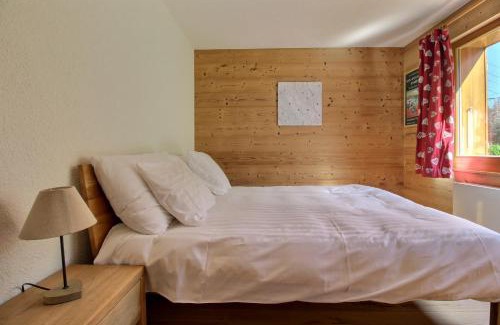 Champery Apartment | Monteilly C26 Next To Cable Car