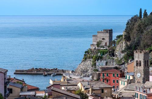 Borgo Antico Apartment | Monterosso view apartment 5 Terre