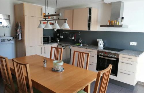 Aalen Apartment | Monteurwohnung "Medium" mit 3 Schlafzimmern und Terrasse