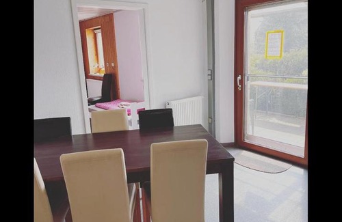 Mistelgau Apartment | Monteurwohnung nähe Bayreuth, Parken frei, Wifi, Küche