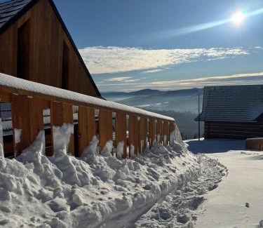 Koniakow House | Montini - domki z jacuzzi Koniaków