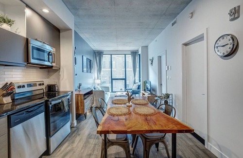 Quartier des Spectacles Apartment | Montreal - C Lofts Le Smith 2 Bedroom