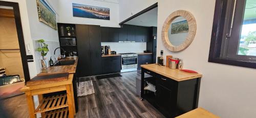 Mooloolaba House | MOOLOOLABA CANAL HOME - Modern 4Bedroom with Spa, Sauna and Private Pontoon - NEW proprietor 2024