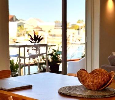 Mooloolaba Villa | Mooloolaba Coastal Canal Villa