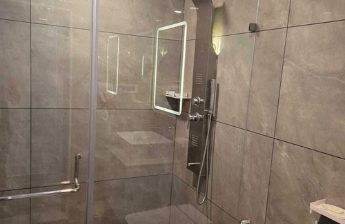 Kakkanad Hotel | Moonbasa Boutique Hotel & Spa, Infopark, Kakkanad