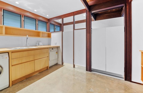 Point Lookout House | Moonshine Beach Shack by Discover Stradbroke