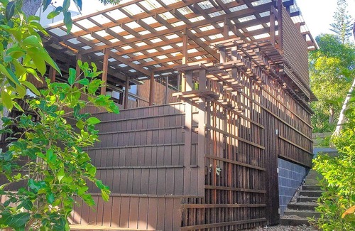 Point Lookout House | Moonshine Beach Shack by Discover Stradbroke