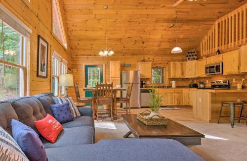 Lake Lure House | Moonshine Manor Cabin with Hot Tub, Near Lake Lure
