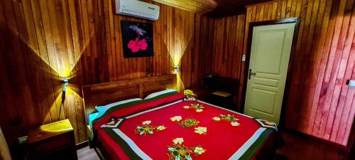 Temae House | MOOREA - The Golden Reef Bungalow Moorea
