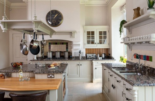 Foulridge Cottage | MOORLANDS MANOR, family friendly, luxury holiday cottage in Foulridge