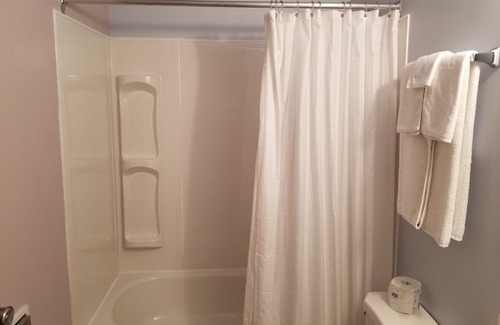 Moosomin Hotel | Moosomin Country Squire Inn