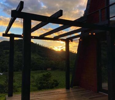 Praia Grande Ski Chalet | Morada do Corujão - Aconchego