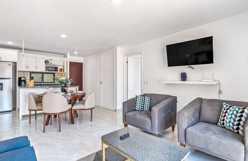 Downtown Cabo San Lucas Hotel | Morgan Residences 508A @ Boutique Hotel with pool, gym, spa