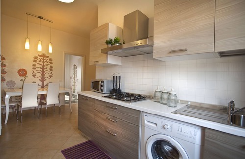 San Zeno Apartment | MORGAN SUITE