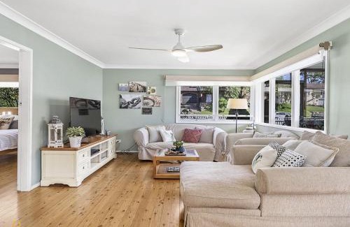 Lemon Tree Passage House | Morton Cottage at Lemon Tree