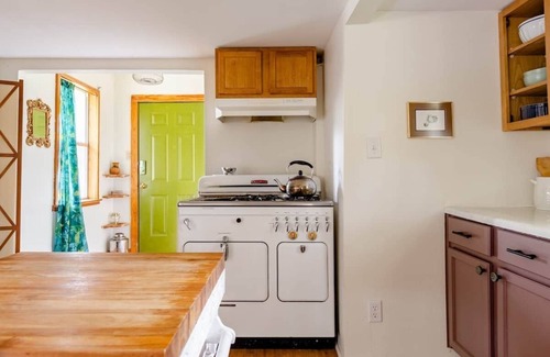 San Marcos Bed & Breakfast | Mosaic On The Hill