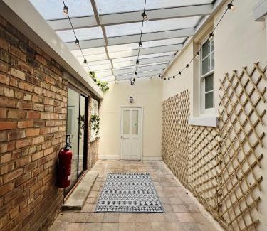 Liverpool House | Mossley Hill Retreat