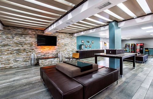 Eagan Park Hotel | Motel 6 Atlanta, GA - Atlanta Airport