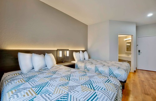 Denison Hotel | Motel 6 Denison, TX