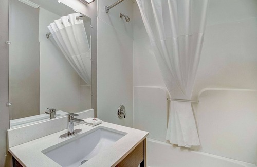 Front Royal Hotel | Motel 6 Front Royal, VA