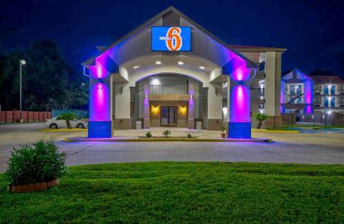 Lafayette Hotel | Motel 6-Lafayette, LA