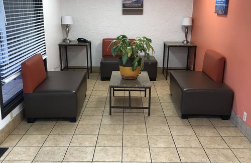 St. Paul Hotel | Motel 6 Saint Paul, MN - I-94