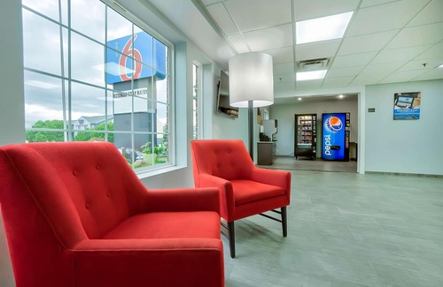 Tulsa Hotel | Motel 6 Tulsa, OK - CENTRAL