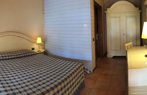 Castelletto di Branduzzo Hotel | Motel 7 Laghi