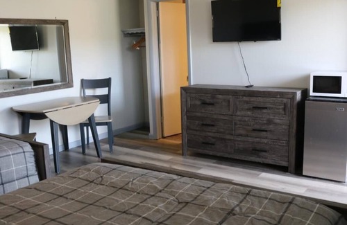 Dalton Hotel | Motel 81