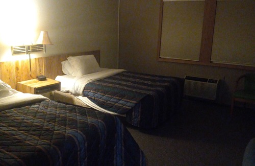 Hixton Hotel | Motel 95 & campground