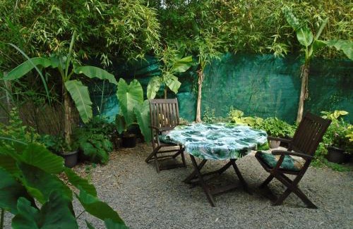 Mouhet Bed & Breakfast | Mouhet Appartement Sortie 21 A20