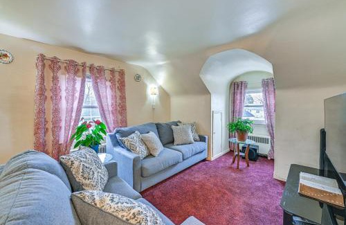 South Side Apartment | Mount Vernon Getaway - 4 Mi to the Bronx Zoo!